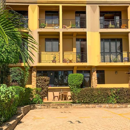 Hendo Hotel Entebbe Bagian luar foto