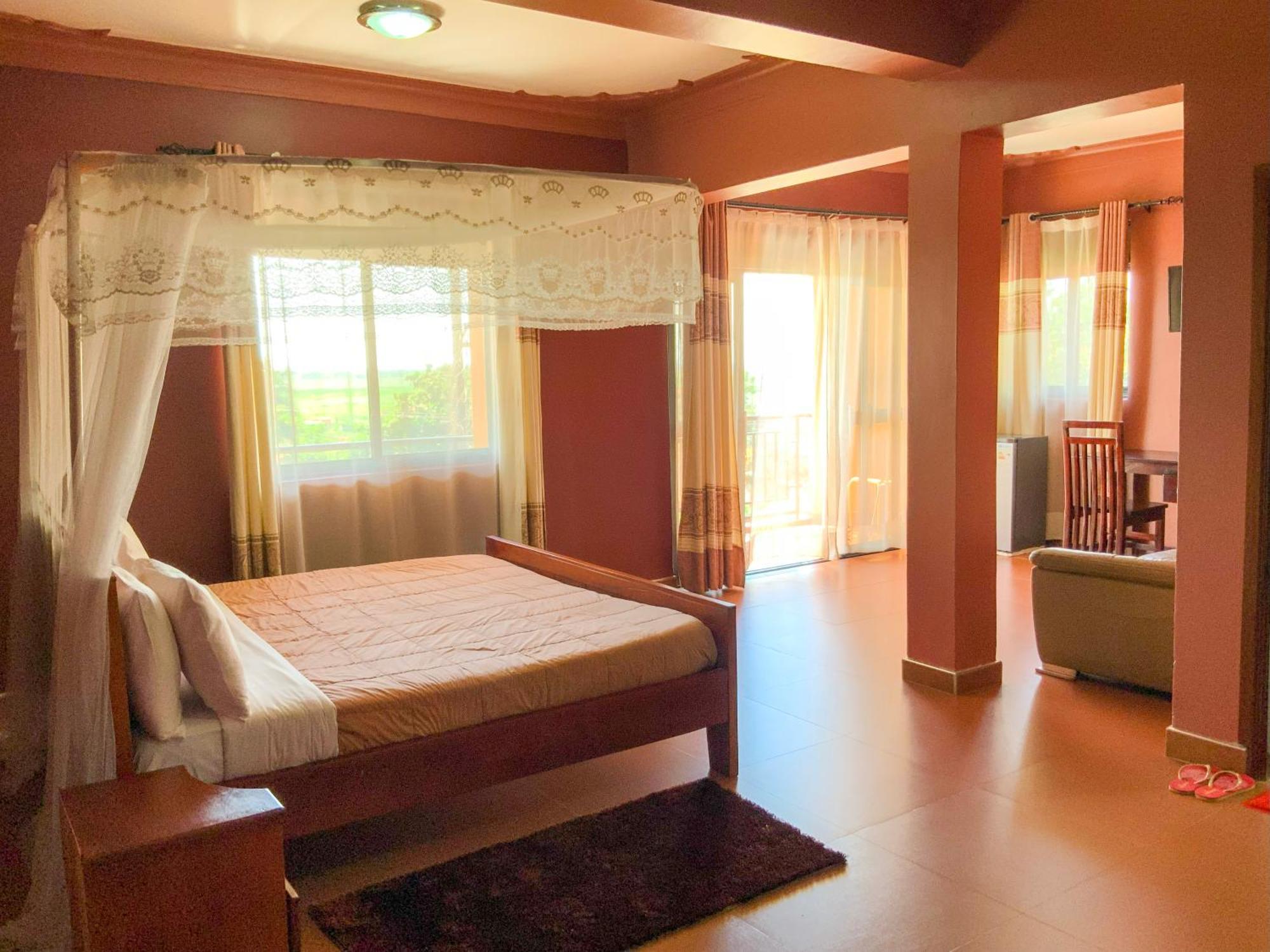 Hendo Hotel Entebbe Bagian luar foto