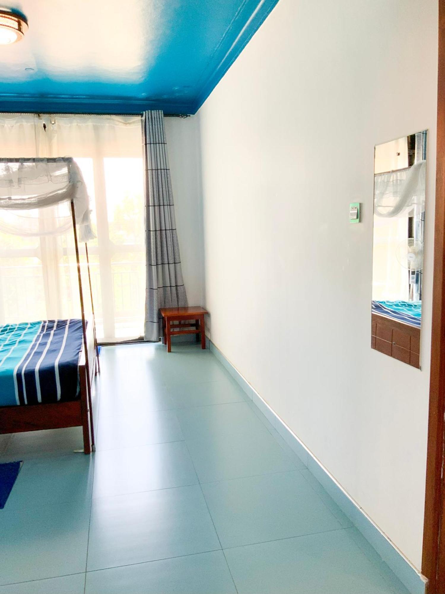 Hendo Hotel Entebbe Bagian luar foto